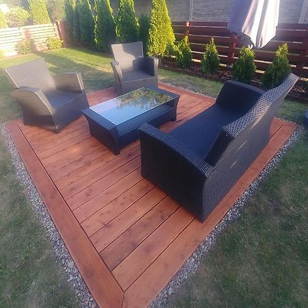 Apartament Jantar Z Ogrodem Kolobrzeg Dış mekan fotoğraf
