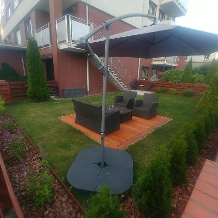 Apartament Jantar Z Ogrodem Kolobrzeg Dış mekan fotoğraf