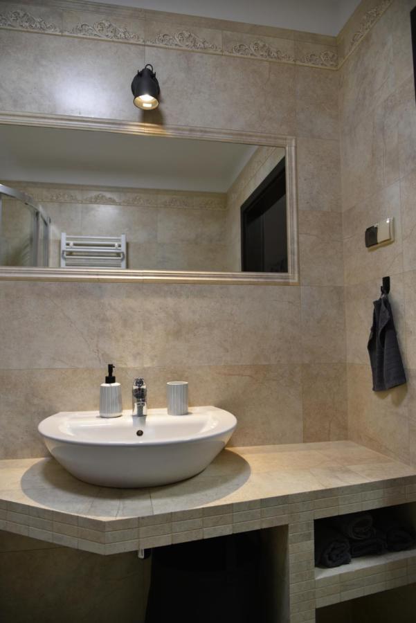 Apartament Jantar Z Ogrodem Kolobrzeg Dış mekan fotoğraf