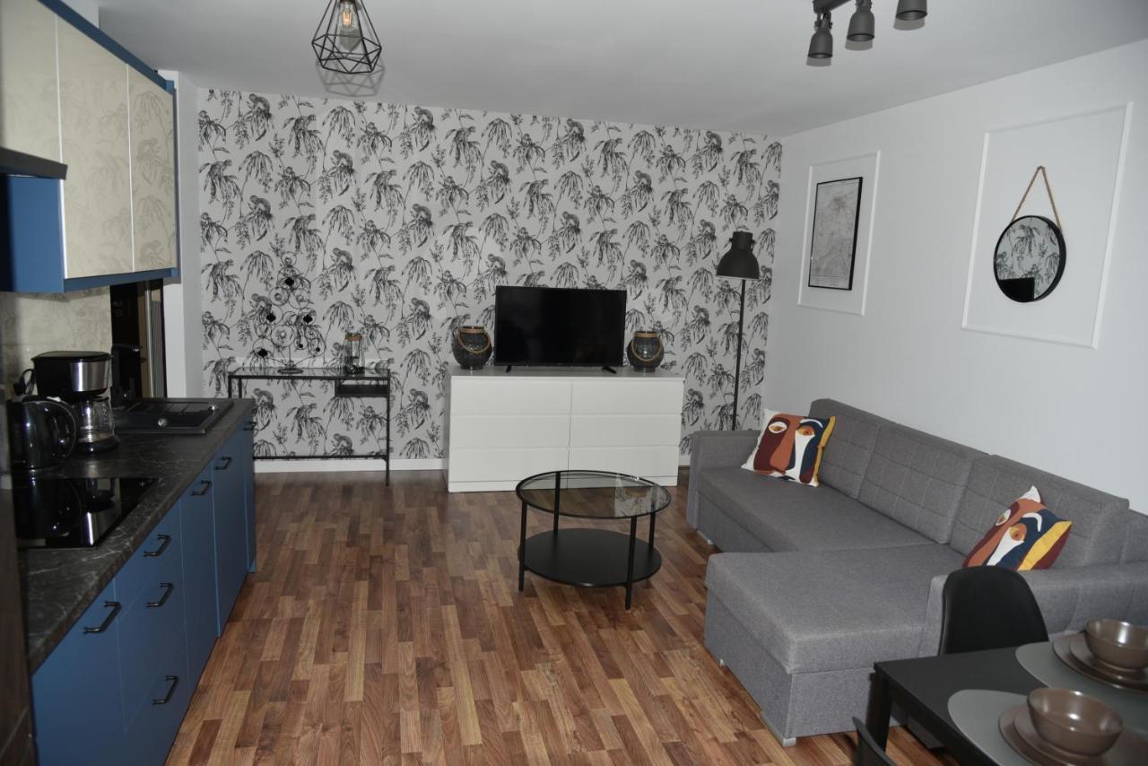 Apartament Jantar Z Ogrodem Kolobrzeg Dış mekan fotoğraf